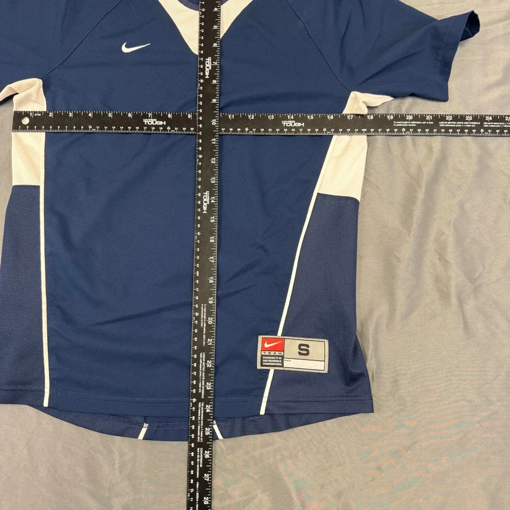 Nike team dri